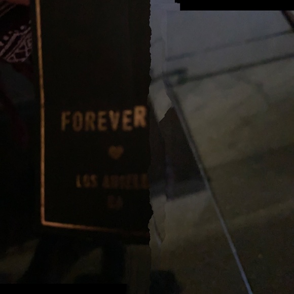 Forever 21 - Picture 9 of 9